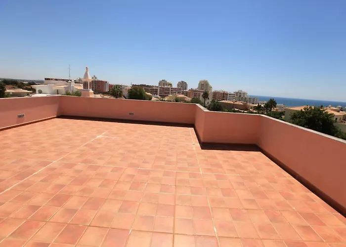 Casa Antonio Villa *